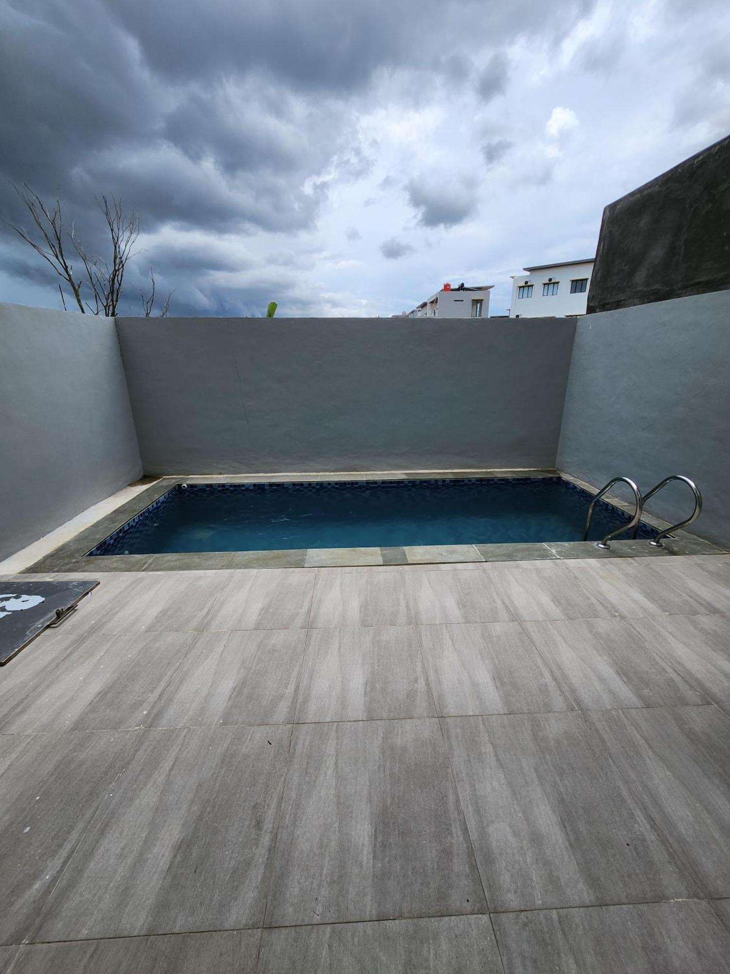 The Icon Central Batam 3 Bedroom Home Villa With Private Pool Eksteriør bilde